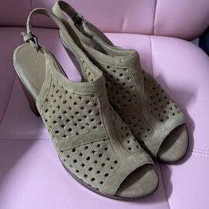 Aerosols fall slingback mules shoes 10 Taupe tan
